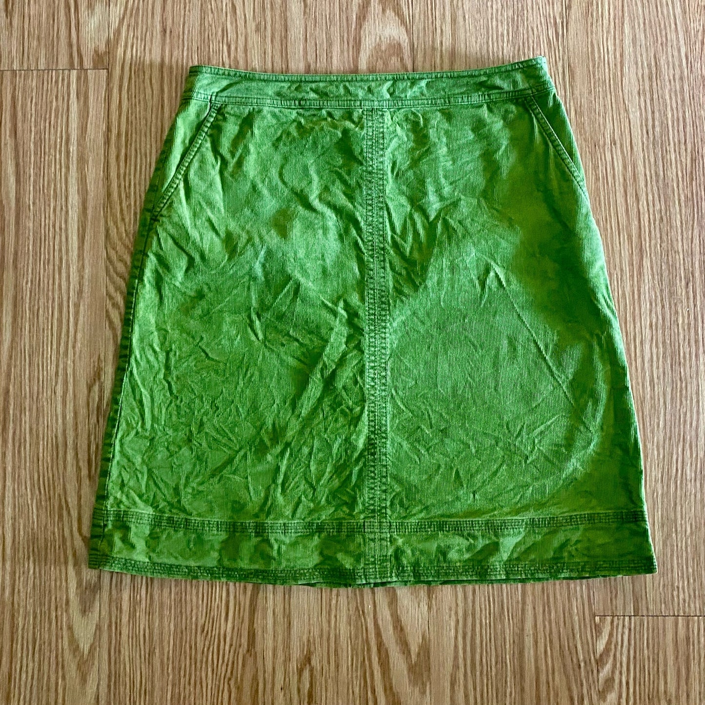 Boden Preppy Green Corduroy Mini Skirt Womens 8 Regular