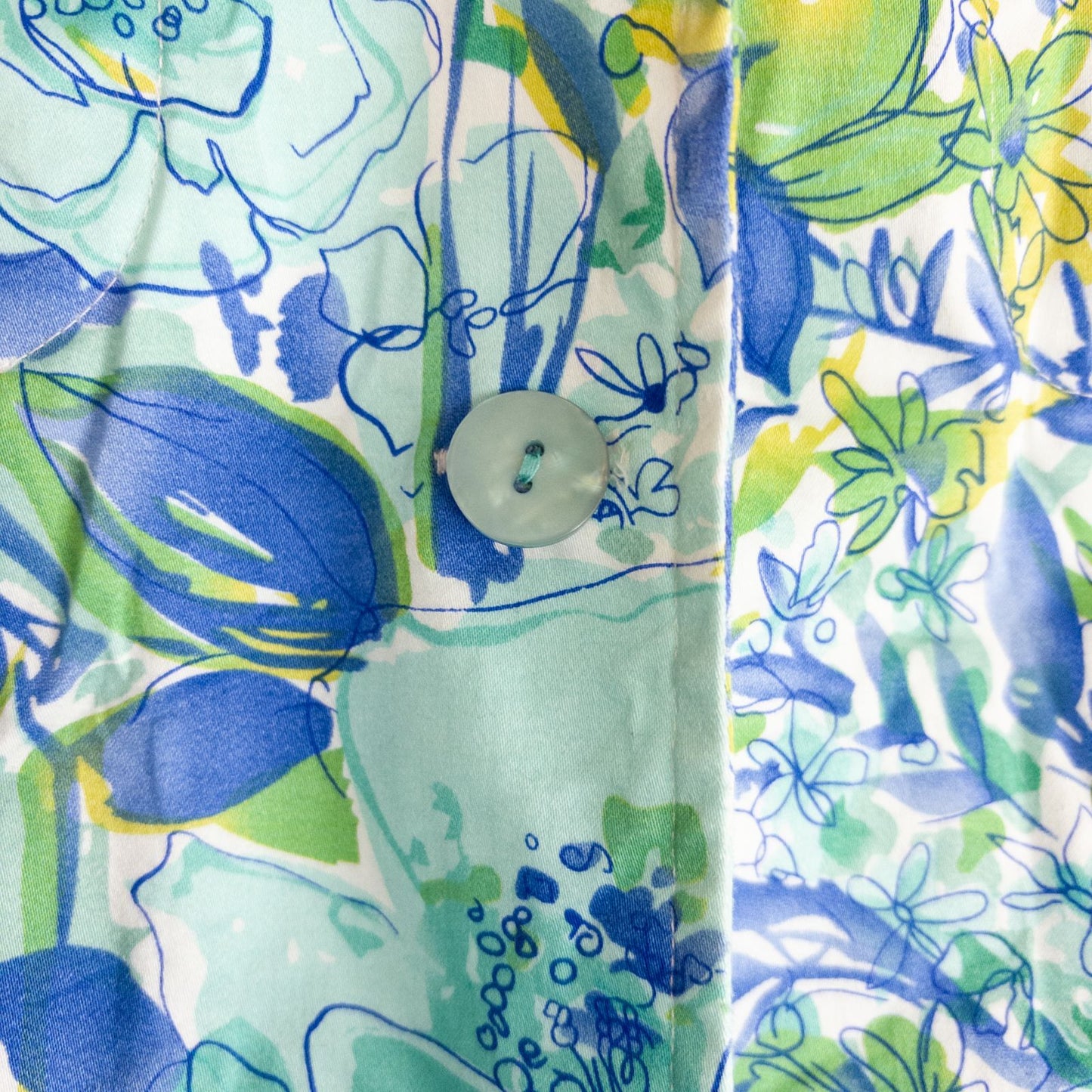 Coldwater Creek blue water lily floral print jacket women's large petite with button closure and front pockets image 3
