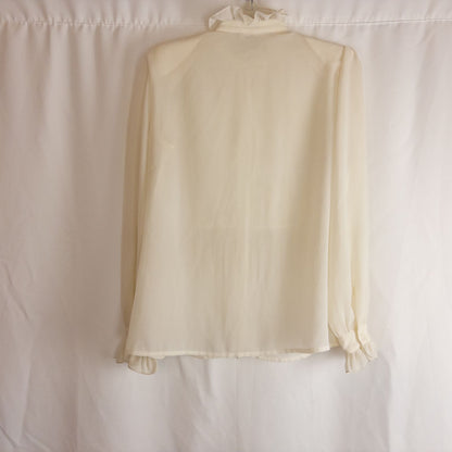 Vintage ivory ruffle blouse with long sleeves and button front image 10