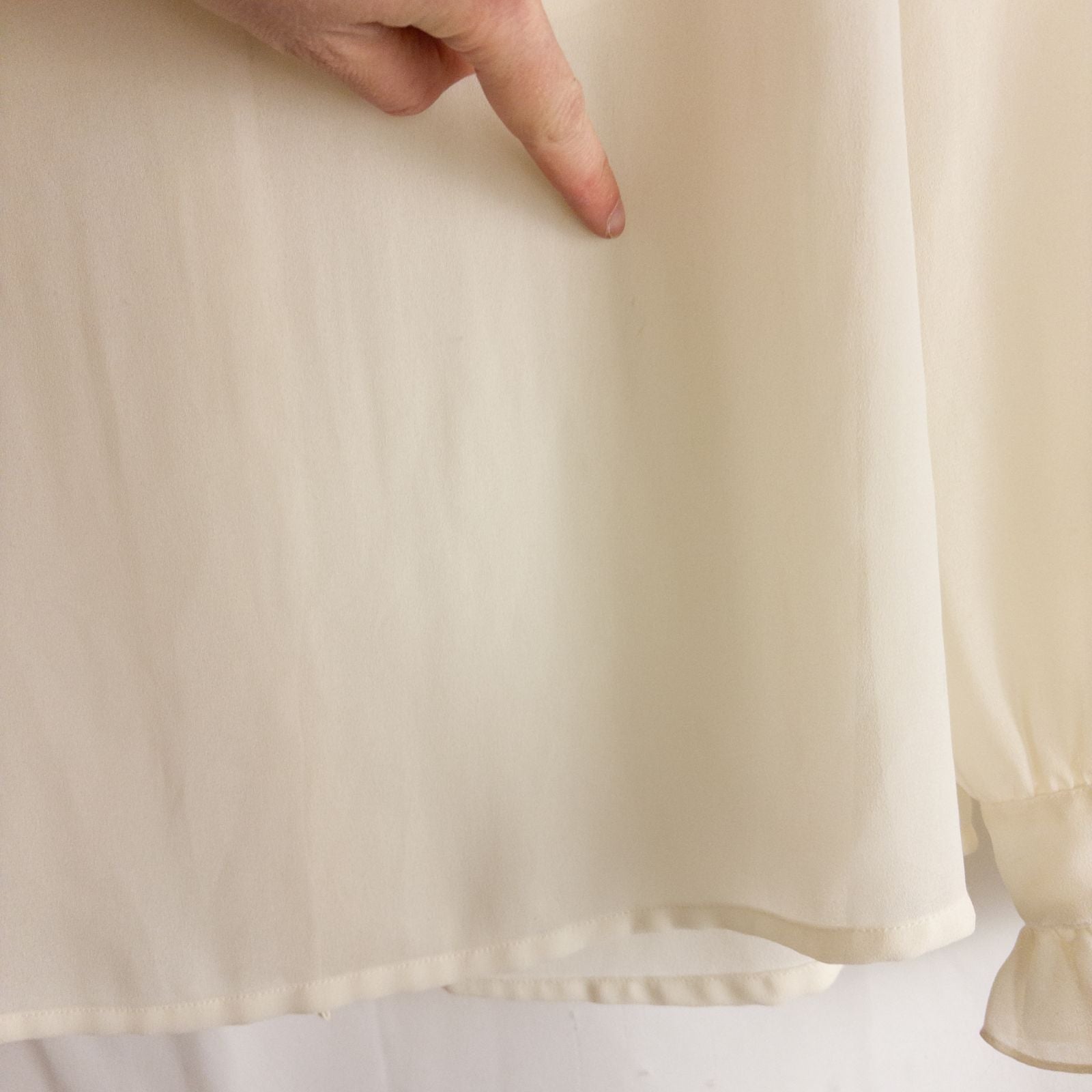 Vintage ivory ruffle blouse with long sleeves and button front image 12