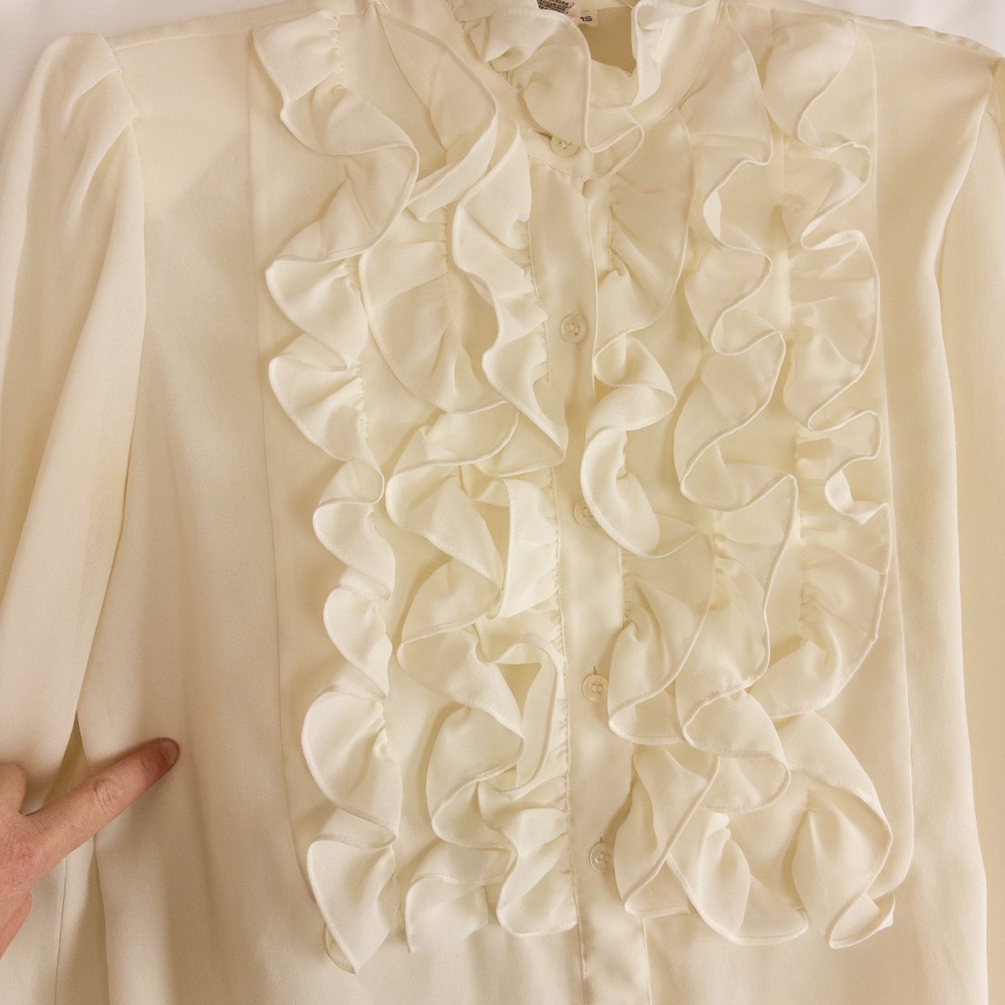 Vintage ivory ruffle blouse with long sleeves and button front image 5