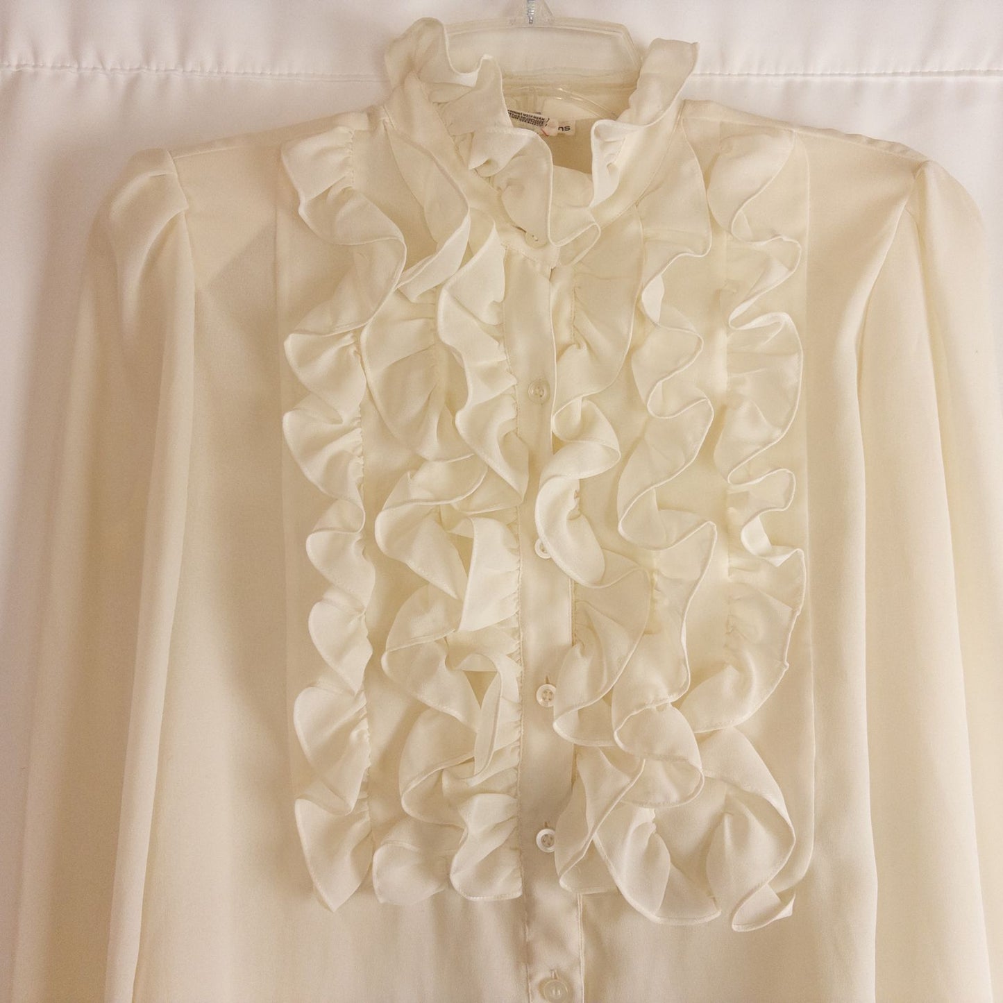 Vintage ivory ruffle blouse with long sleeves and button front image 2