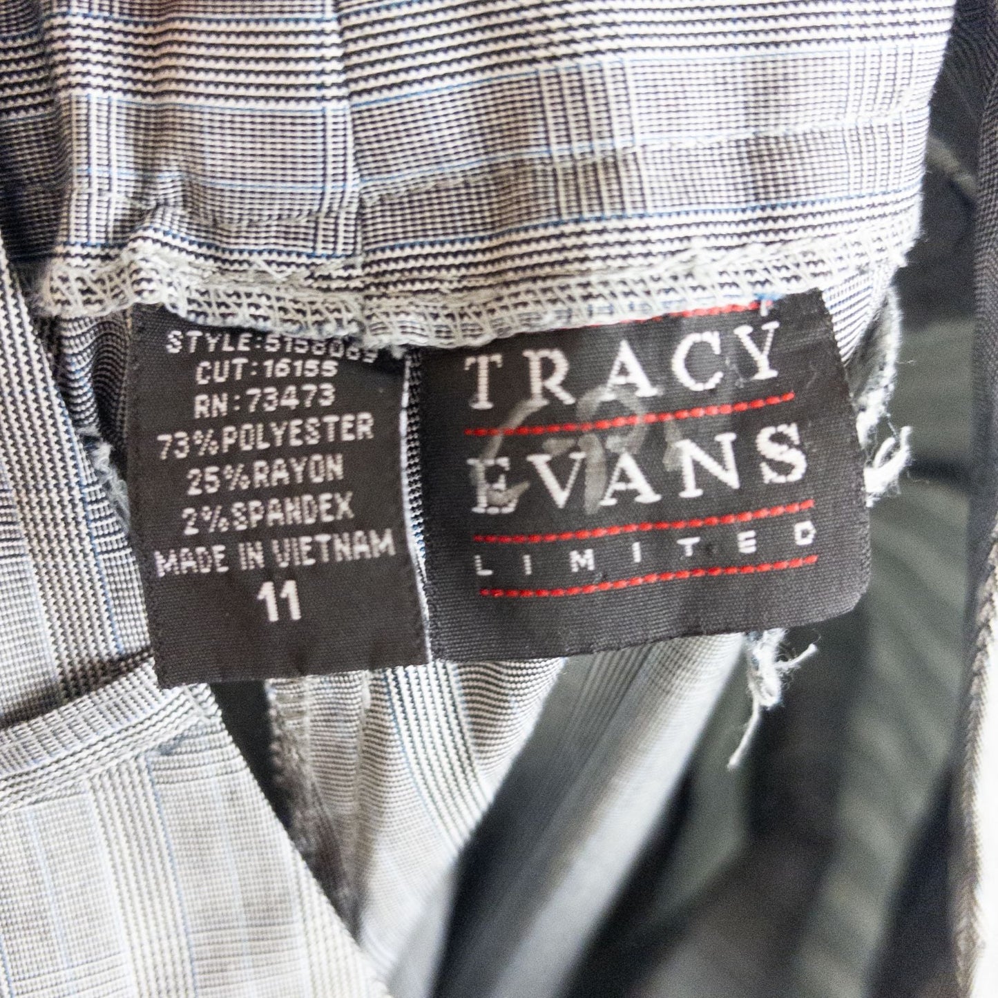 Tracy Evans vintage black plaid check women's pants size 11 displayed front and back with side zipper closure and cuffed hems. image 9