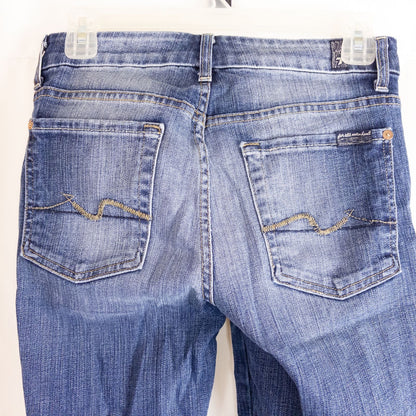 7 for all Mankind Kimmie straight leg blue jeans womens size 27 laid flat front and back views showing faded denim and button closure image 6