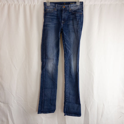 7 for all Mankind Kimmie straight leg blue jeans womens size 27 laid flat front and back views showing faded denim and button closure