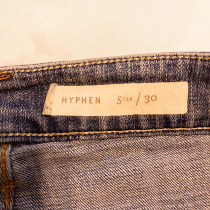 Pilcro and the Letterpress Hyphen women's blue distressed denim jeans size 30 laid flat showing front, pockets, distressing and back views image 12