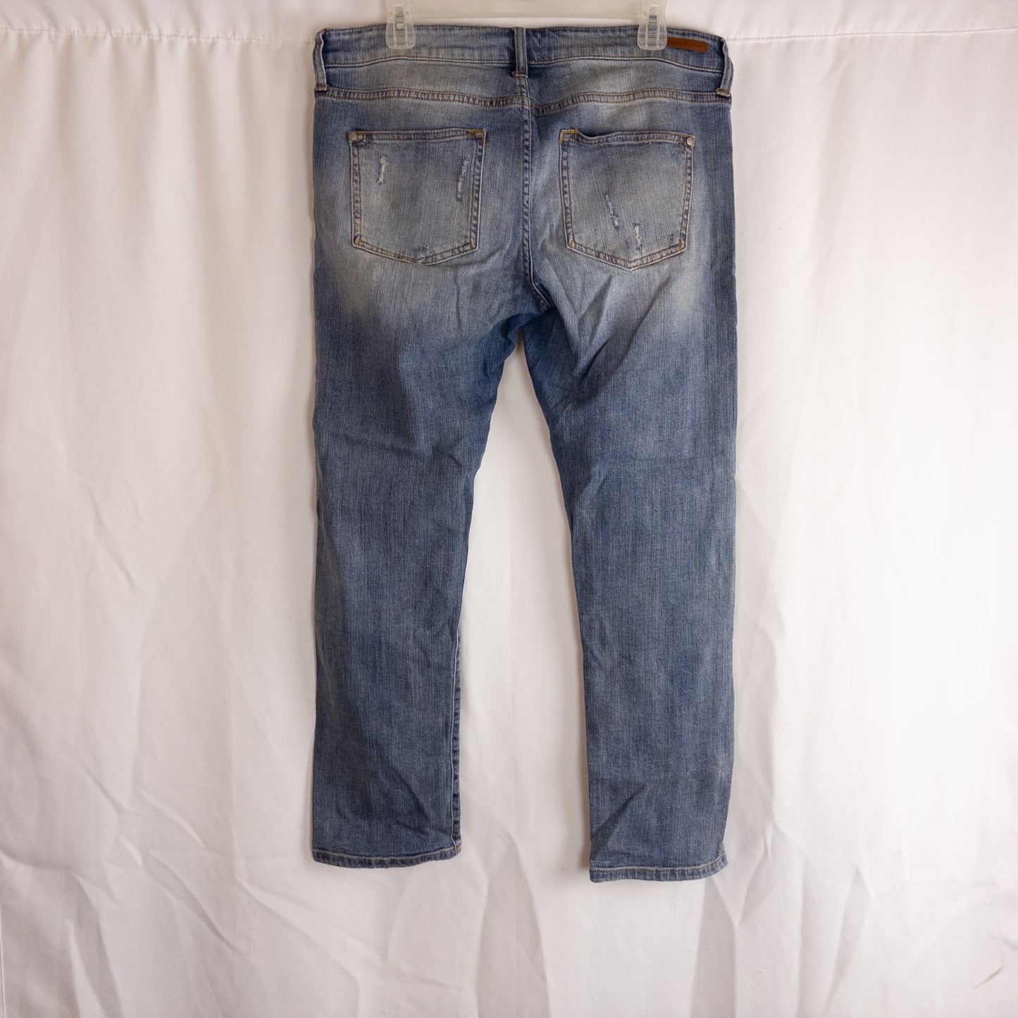 Pilcro and the Letterpress Hyphen women's blue distressed denim jeans size 30 laid flat showing front, pockets, distressing and back views image 8