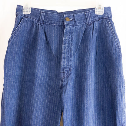 Wilkins rumble seat vintage blue striped jeans womens size 28 hanging on wood hanger in front of white background image 2