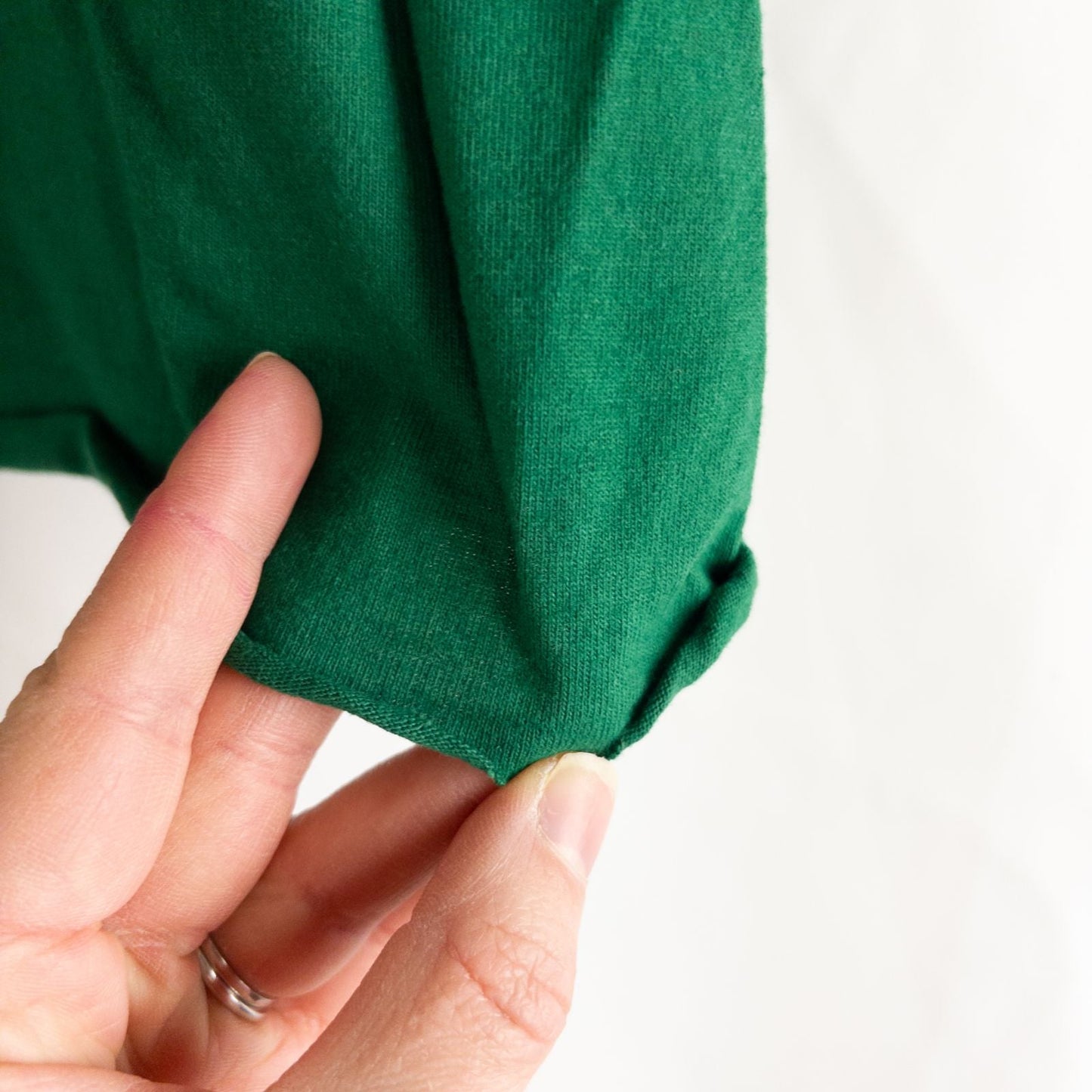 Green Fruit of the Loom vintage cropped t shirt with New York USA graphic and raw hem image 5