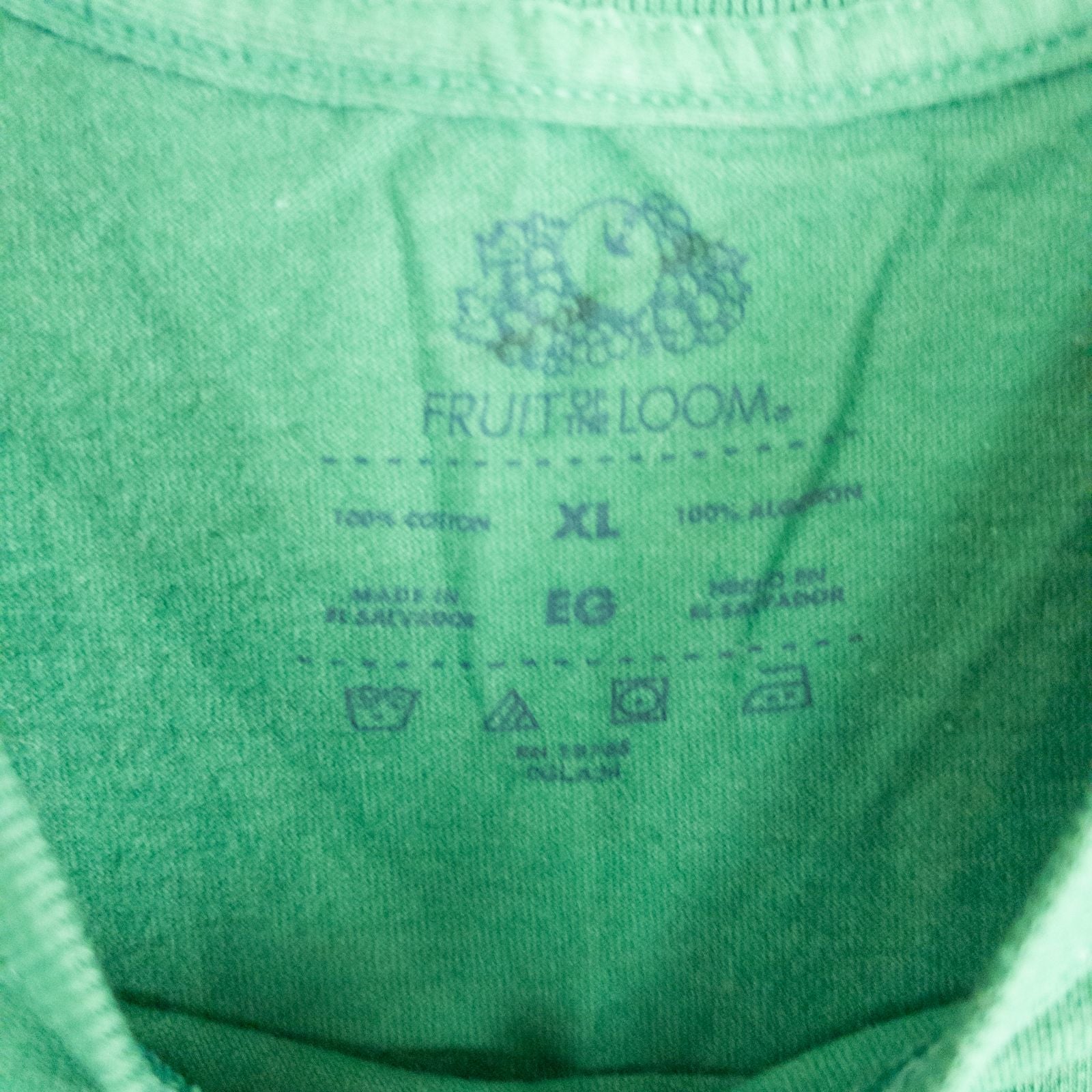 Green Fruit of the Loom vintage cropped t shirt with New York USA graphic and raw hem image 7