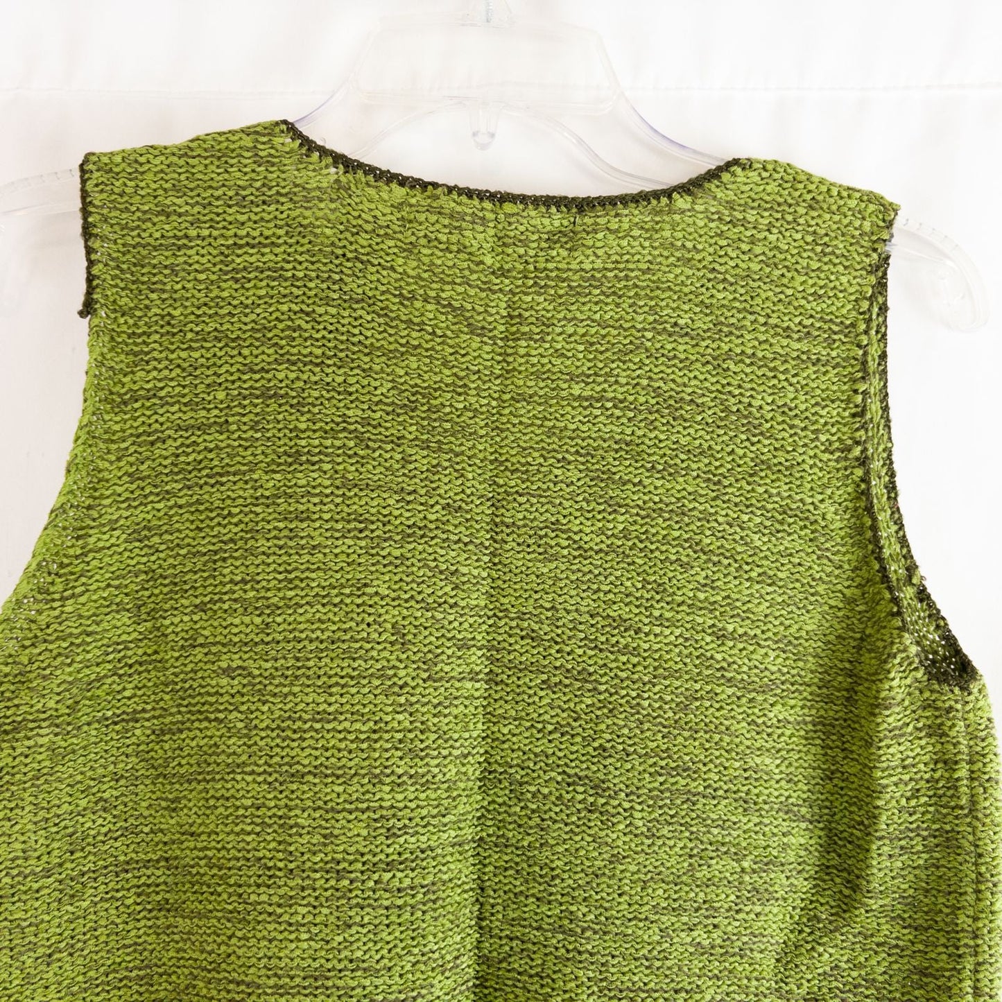 Crazy Horse vintage green knit sweater vest with v-neck and sleeveless design image 4
