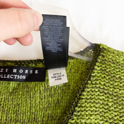 Crazy Horse vintage green knit sweater vest with v-neck and sleeveless design image 9