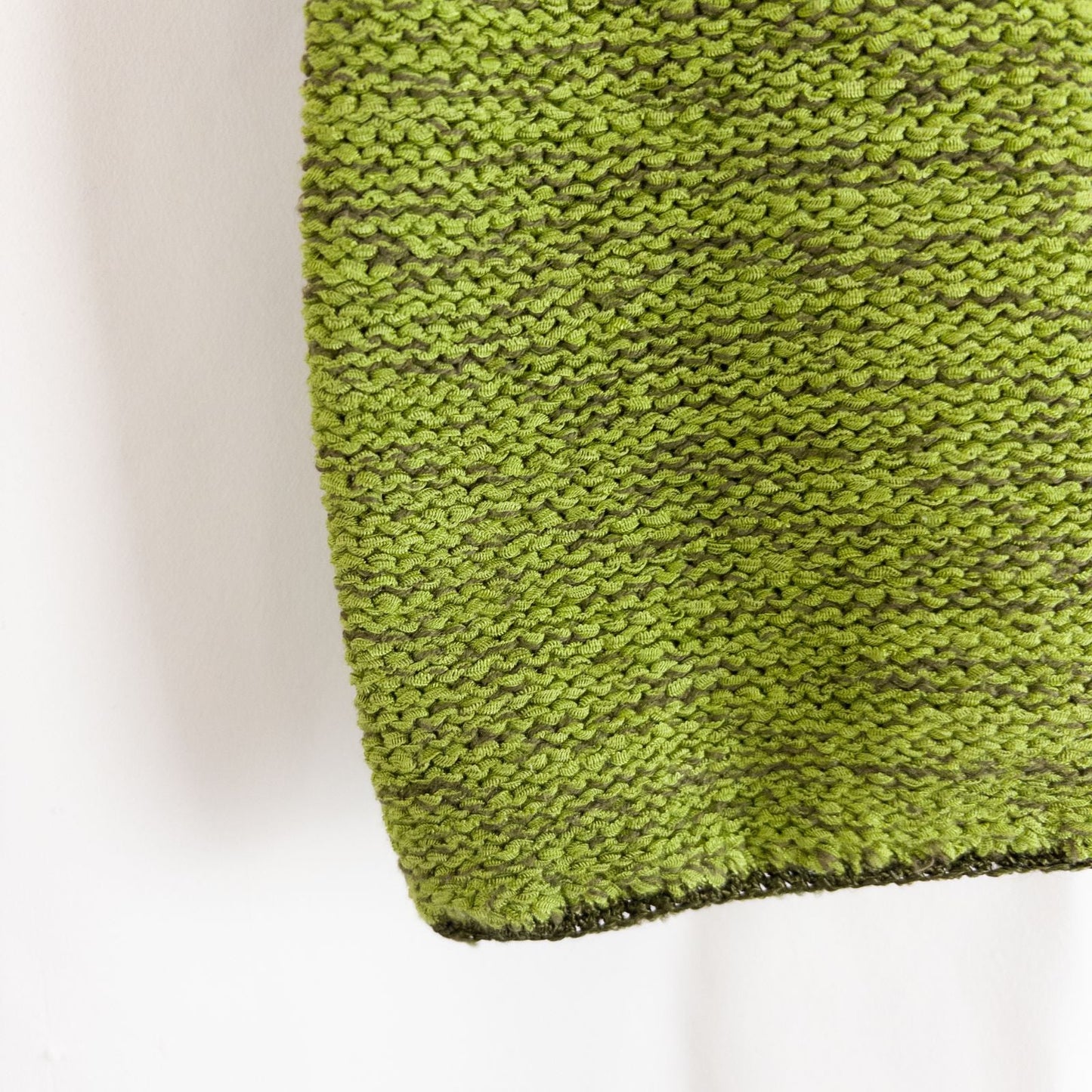 Crazy Horse vintage green knit sweater vest with v-neck and sleeveless design image 3