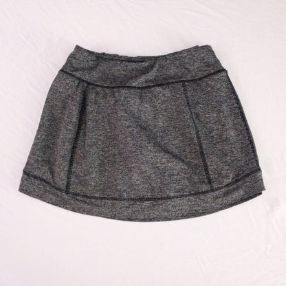 Tekgear black gray striped skorts womens XSmall with elastic waistband and inner shorts, detailed close-ups of fabric and logo image 8