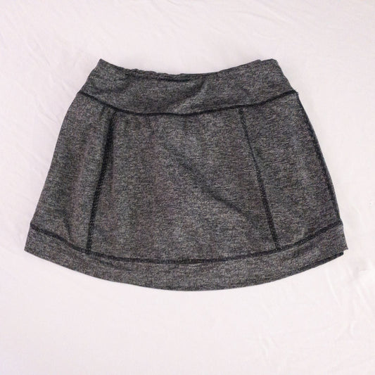 Tekgear black gray striped skorts womens XSmall with elastic waistband and inner shorts, detailed close-ups of fabric and logo image 8