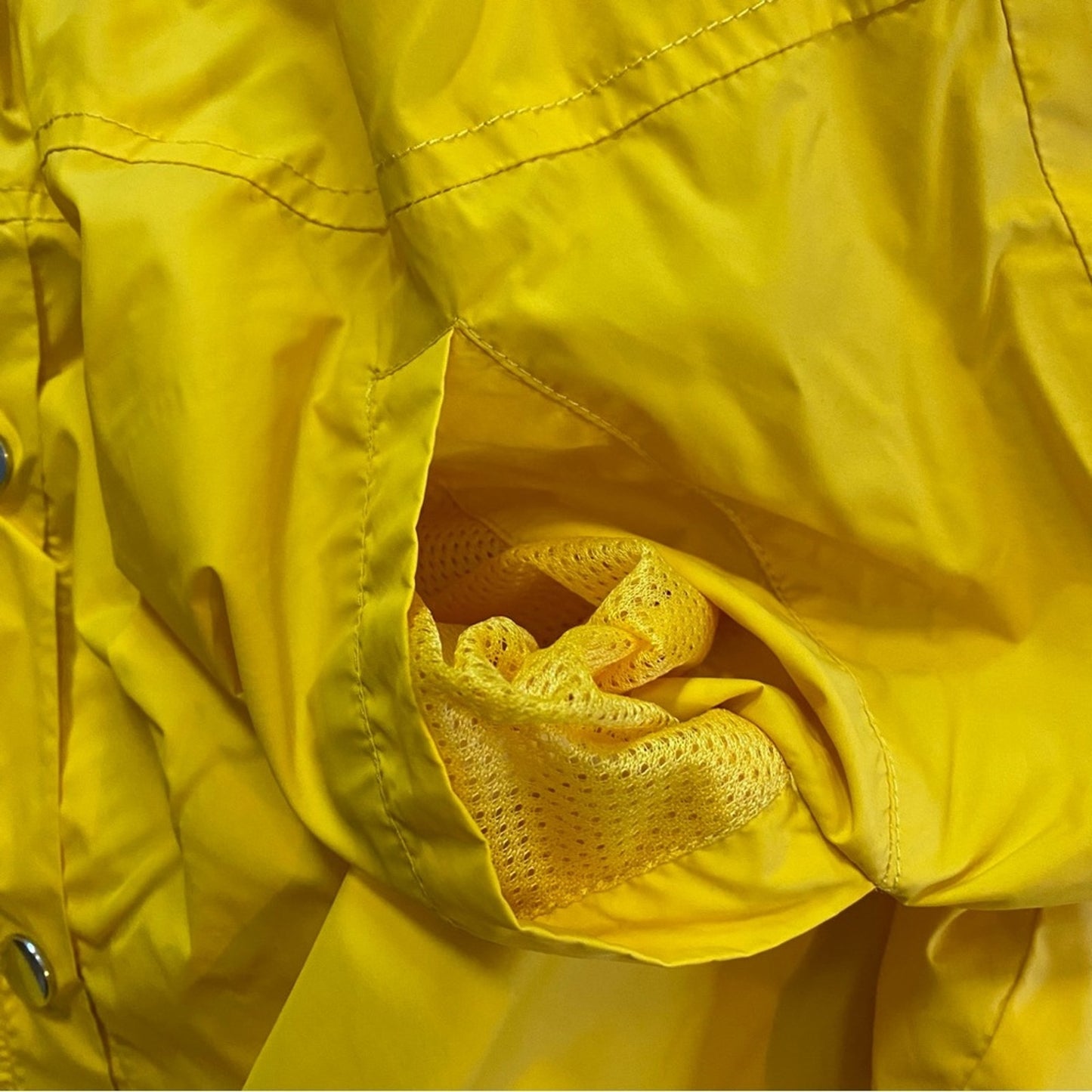Forever 21 Yellow Raincoat Mini Skirt Y2K Style Womens Medium