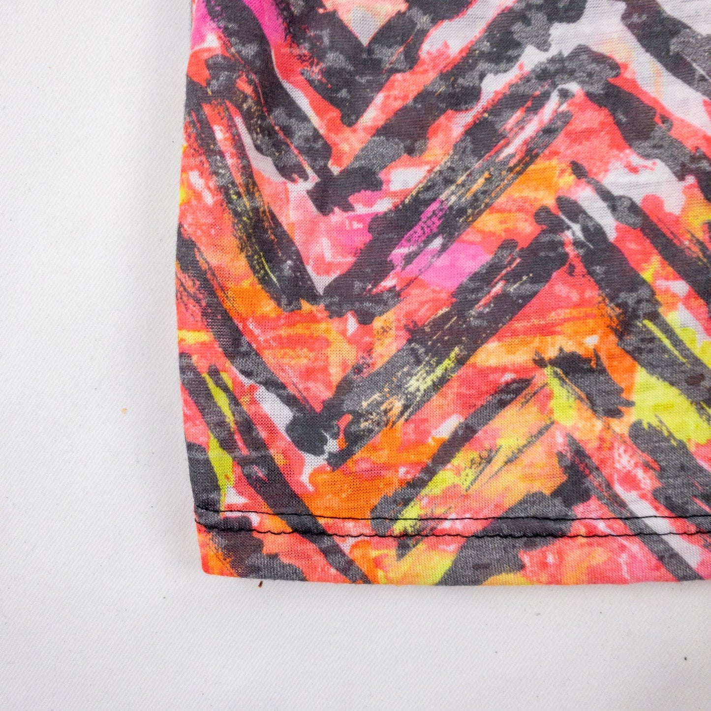 Delias Neon Pink Chevron Racerback Tank Top Womens Medium