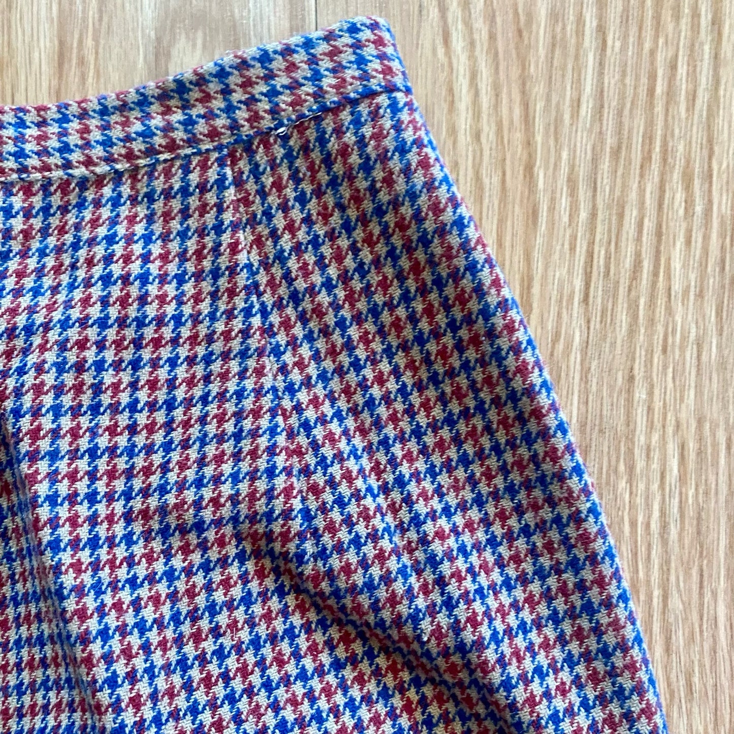 Vintage American Union Red Checked Slim Wool Pants Womens 2