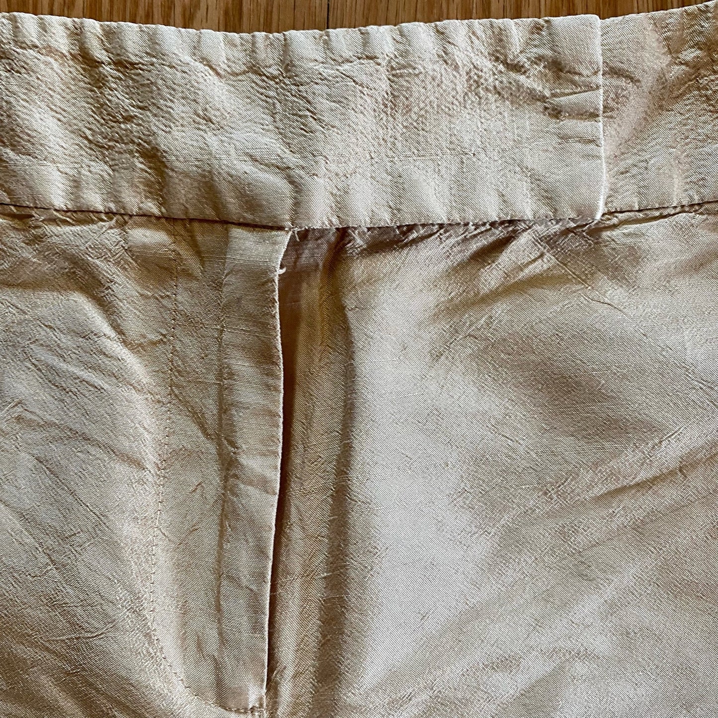 Hugo Buscati Designer Slim Neutral Tan Silk Dress Pants Womens 6