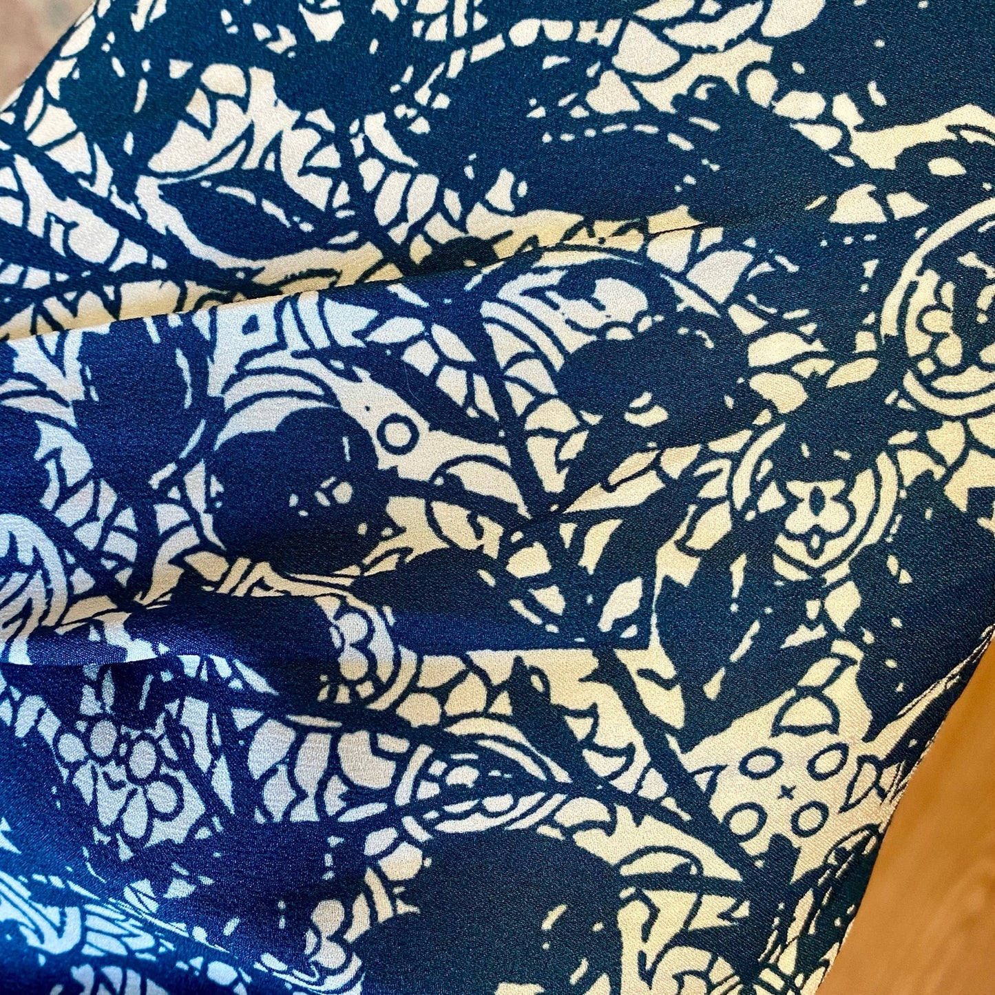 Ann Taylor Blue Teal Floral Button Shirt Womens Medium