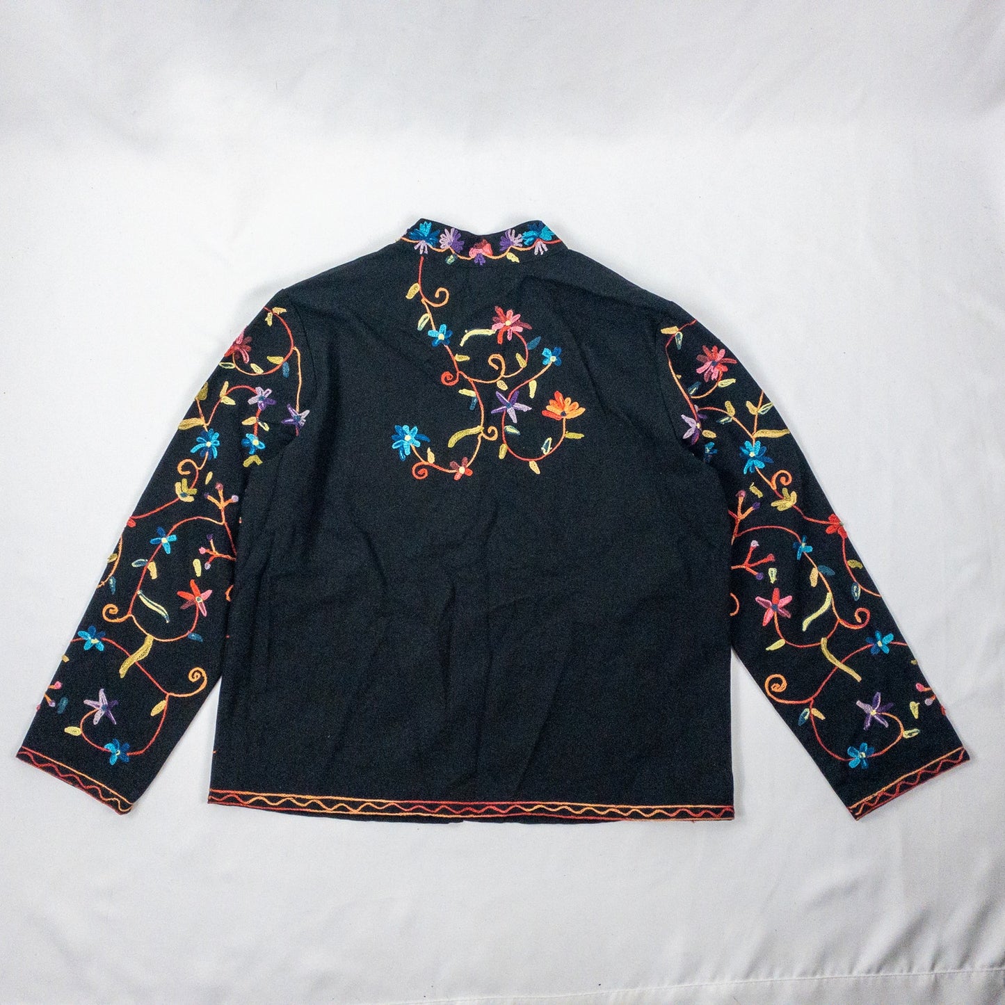 BFA Classics Black Embroidered Flower Jacket Womens Medium