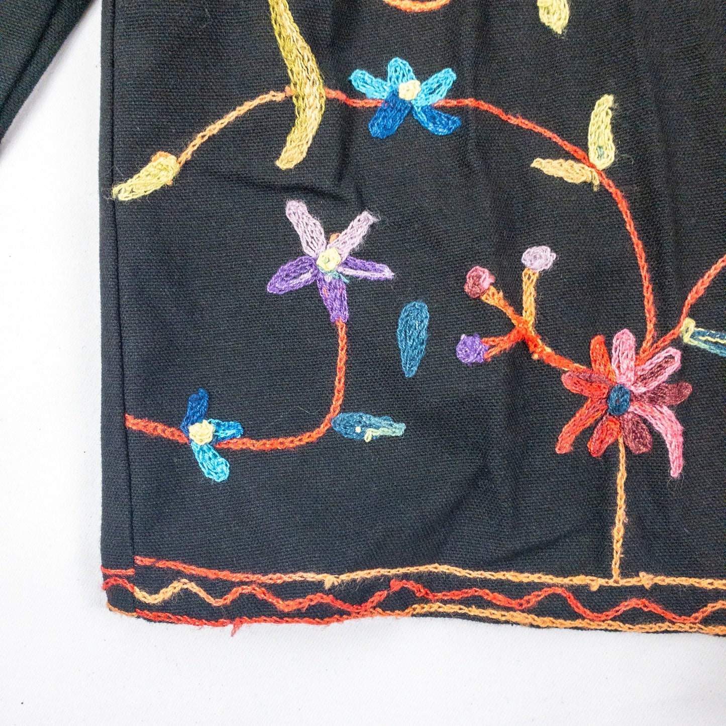 BFA Classics Black Embroidered Flower Jacket Womens Medium