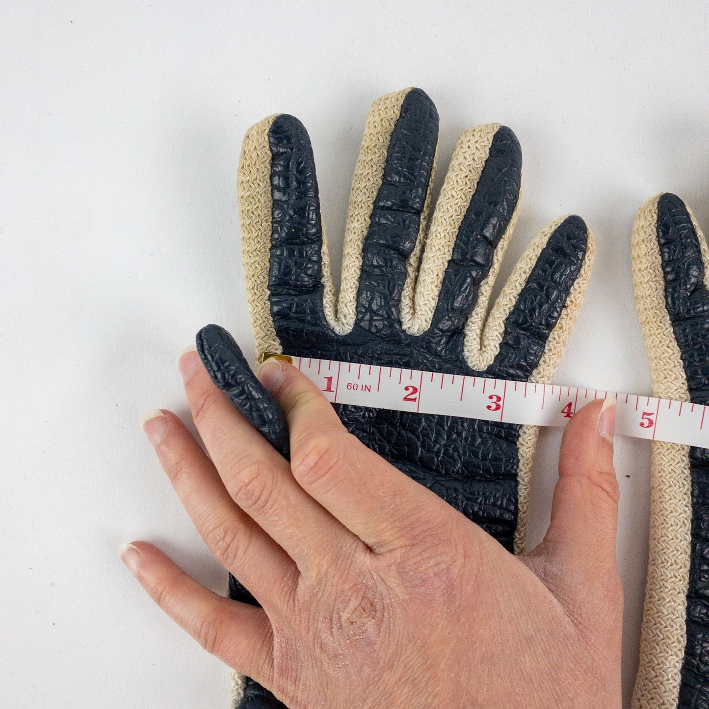 Aris Snuggler Vintage Blue Beige Vinyl Knit Gloves Womens One Size