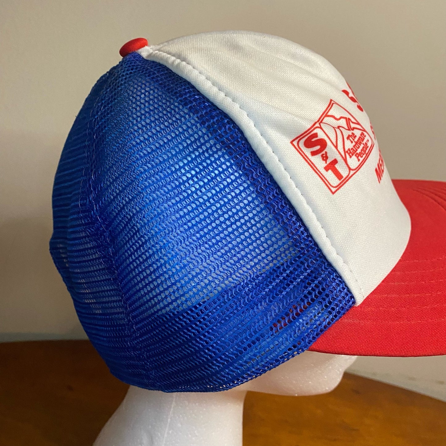 DA S&T Hardware Vintage White Trucker Hat Unisex Mens One Size