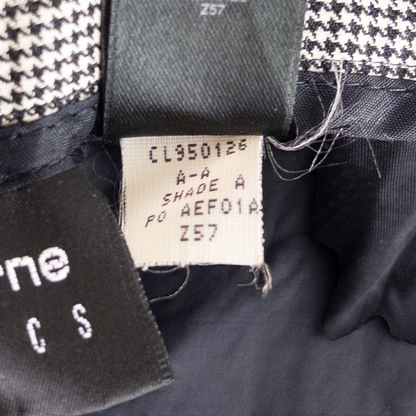 Liz Claiborne vintage black and white houndstooth pants with front zipper and button closure, pleated front, and side pockets image 15