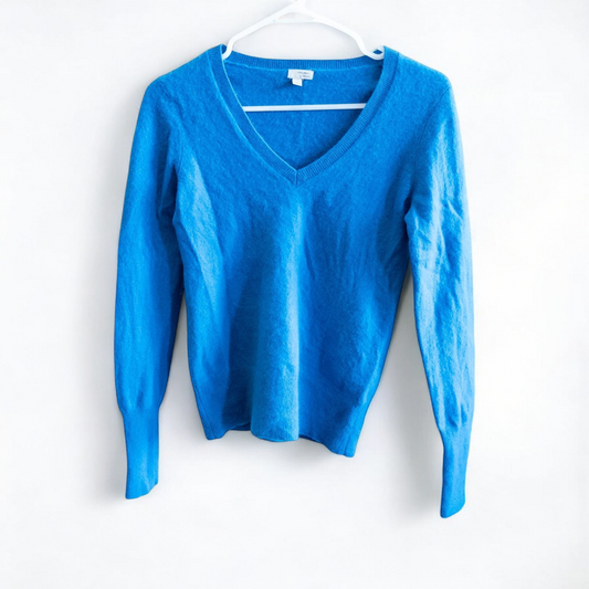 Halogen bright blue v neck cashmere sweater womens medium displayed on hanger