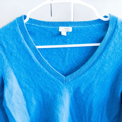 Halogen bright blue v neck cashmere sweater womens medium displayed on hanger image 2