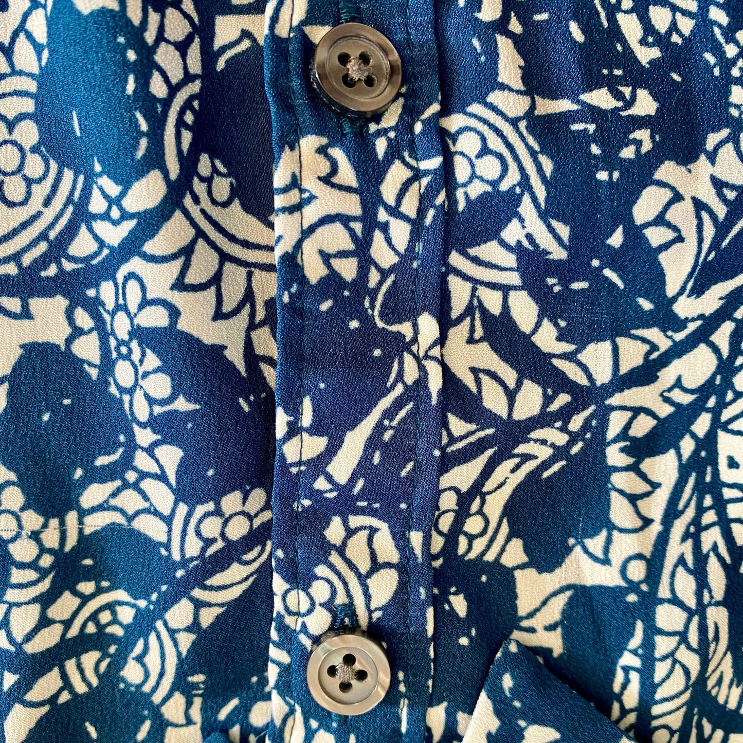 Ann Taylor Blue Teal Floral Button Shirt Womens Medium