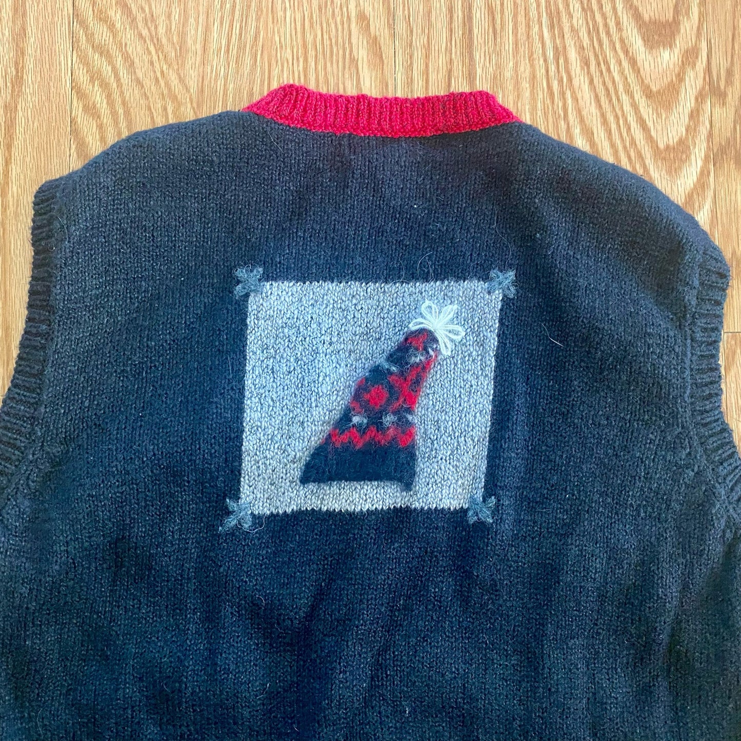 Northern Isles Embroidered Holiday Wool Ramie Sweater Vest Womens XLarge