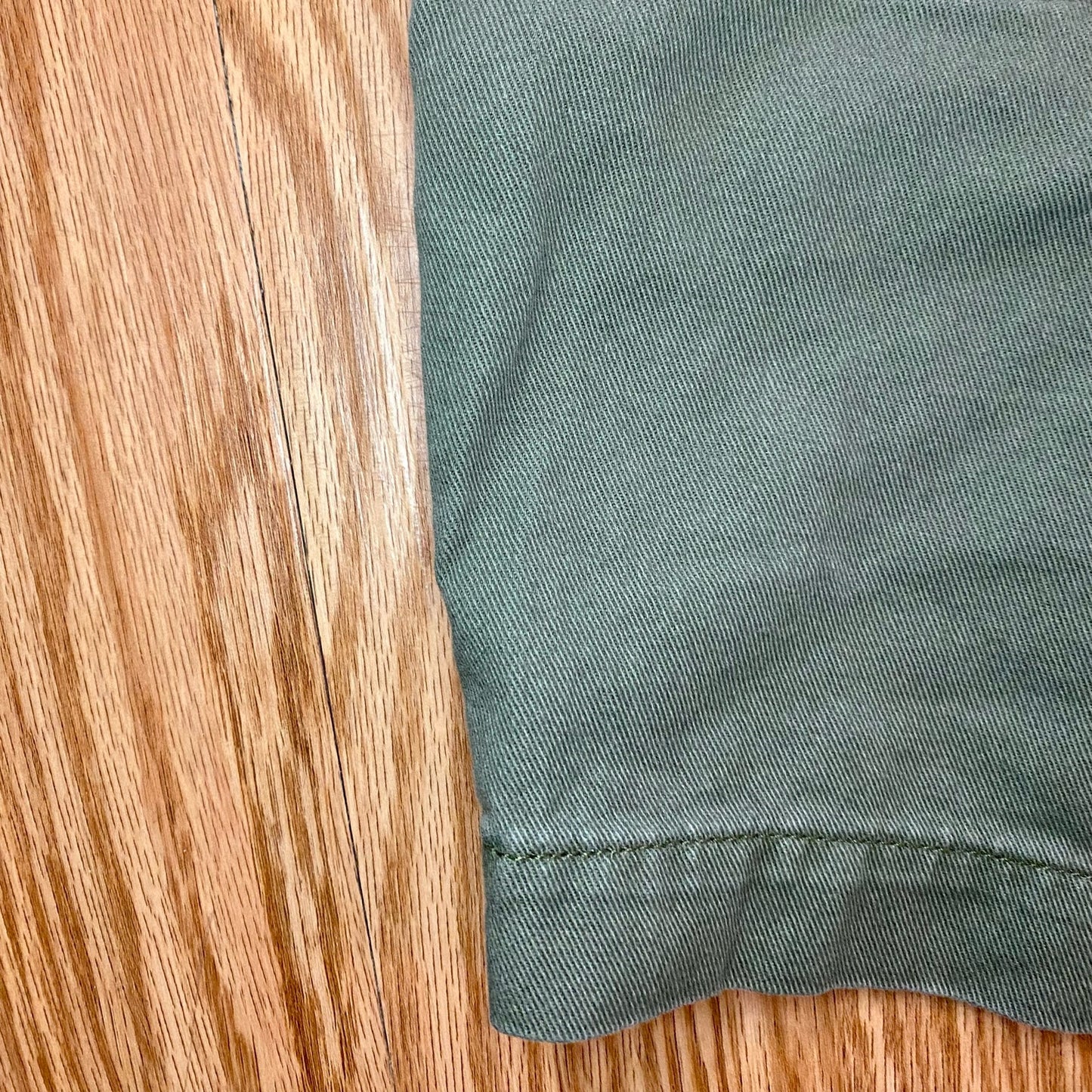 Old Navy Olive Green Soft Utility Alpine Tundra Paper Bag Shorts Womens XSmall