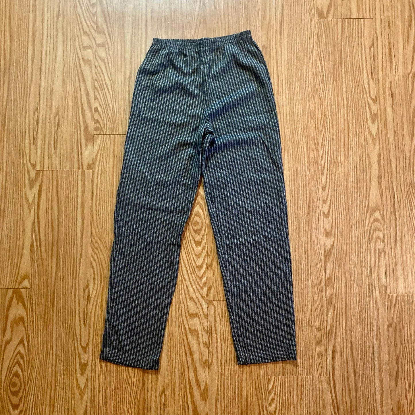 Kellwood Company Black Gray Striped Slim Pants Womens 4