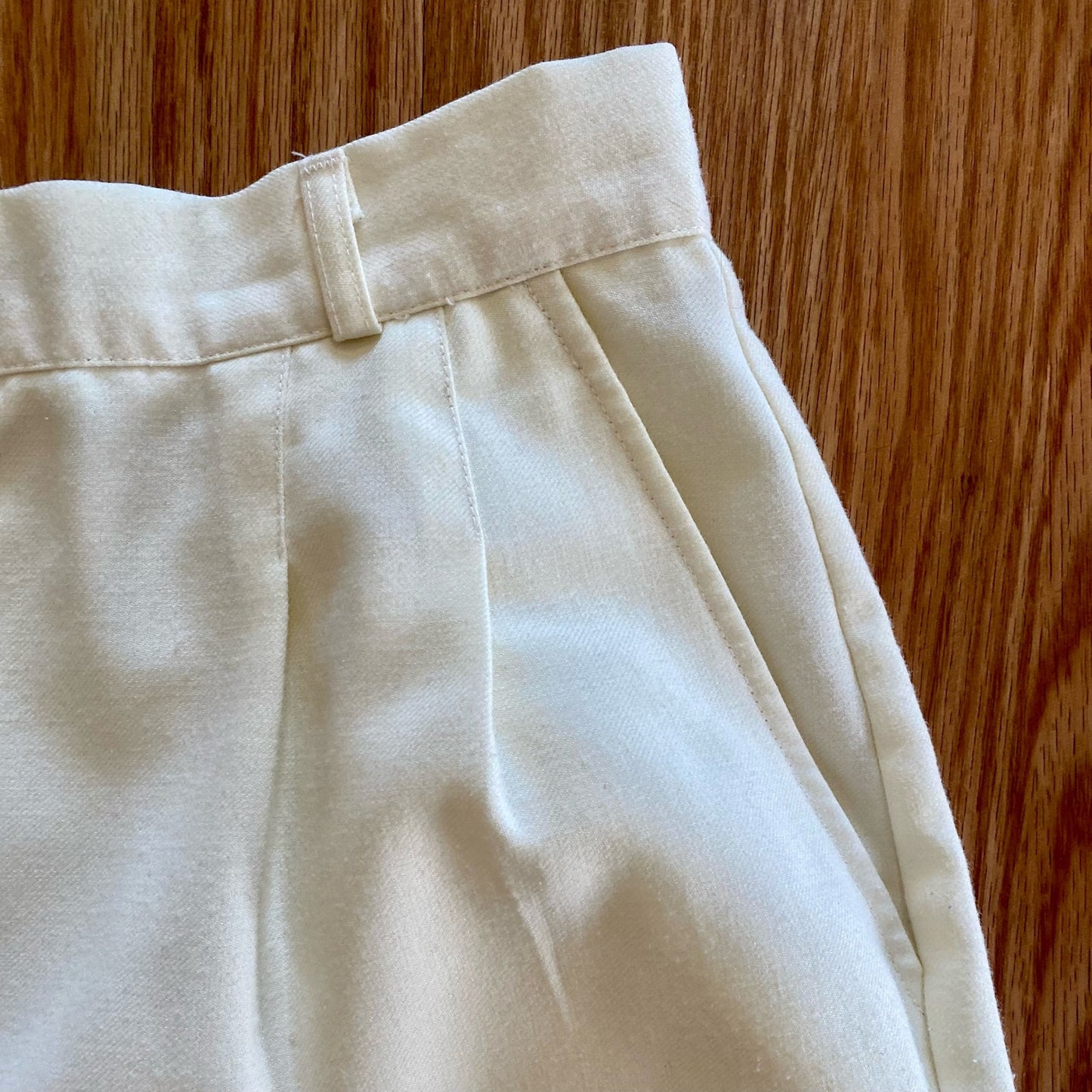 Counterparts Vintage White Pleated Pants Womens 27 Waist