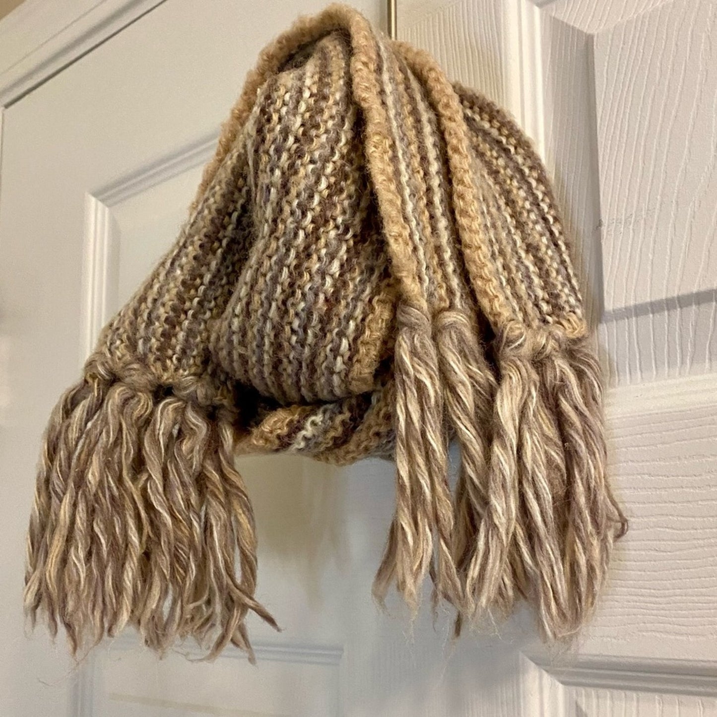 Aris Tan Striped Knit Tassel Scarf Unisex Womens One Size
