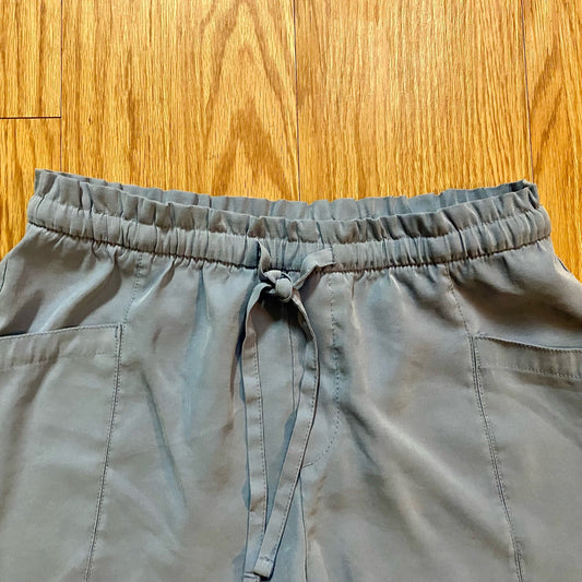 Old Navy Mount Shasta Soft Fashion Blue Comfy Shorts Womens Medium