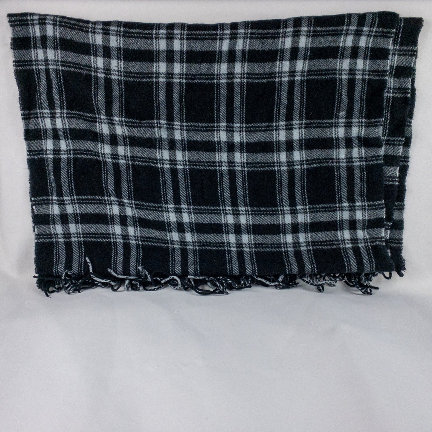 Apexx Black & Gray Plaid Blanket Scarf Unisex Mens Womens One Size