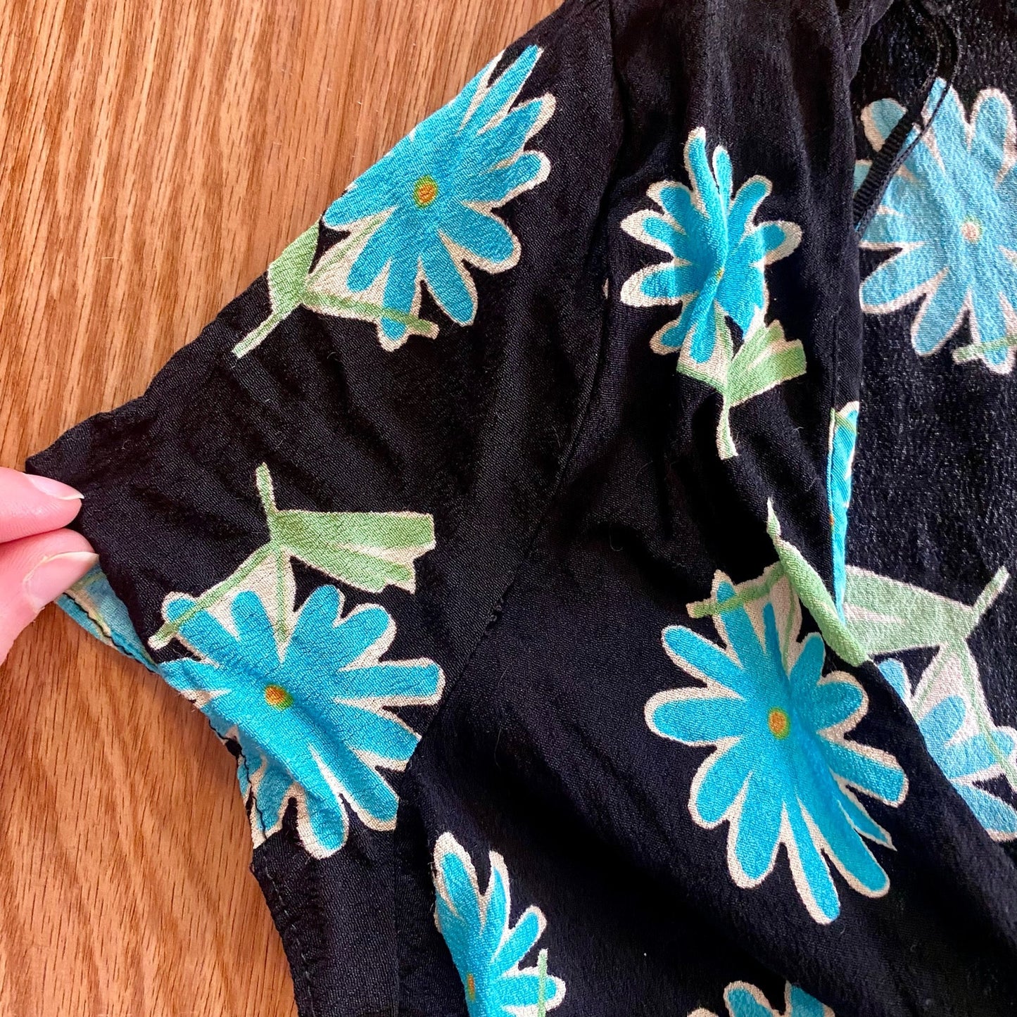 Zara Black Floral Daisy Peplum Blouse Top Womens Small