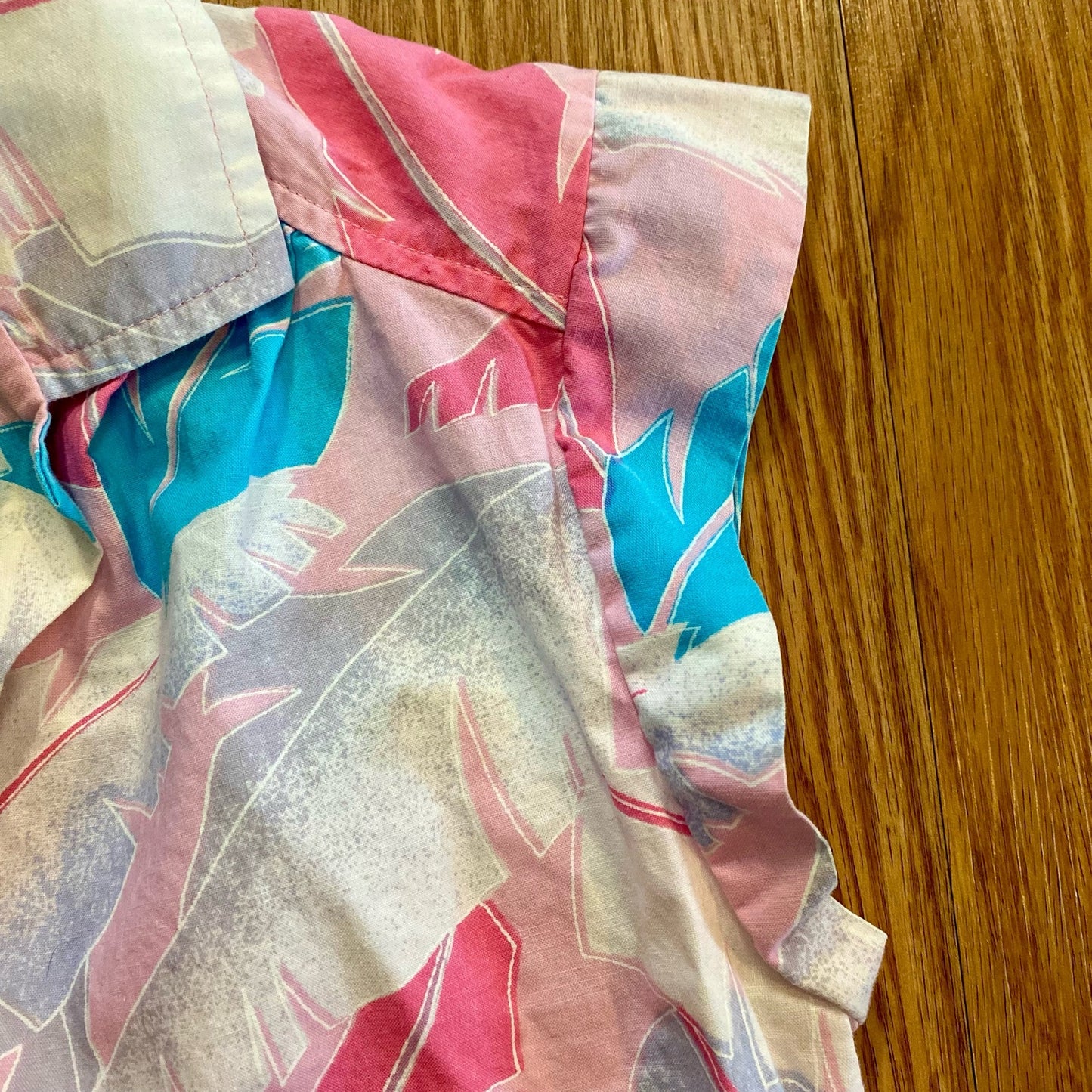 Hilo Hattie Vintage Pink Floral Cap Sleeve Hawaiian Shirt Womens Medium