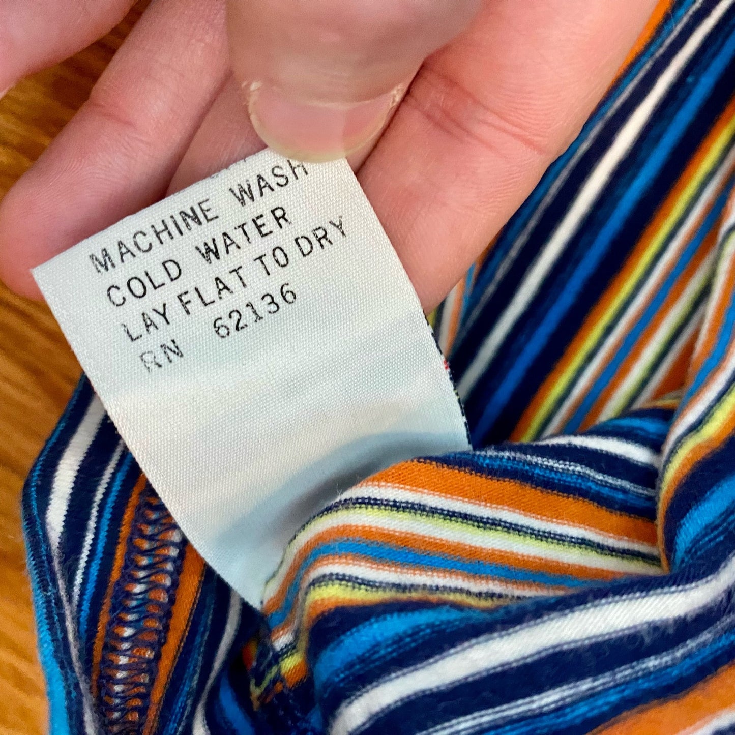 Guess Y2k Blue Orange Striped Cropped Tee Shirt Youth XLarge Womens Small/Medium