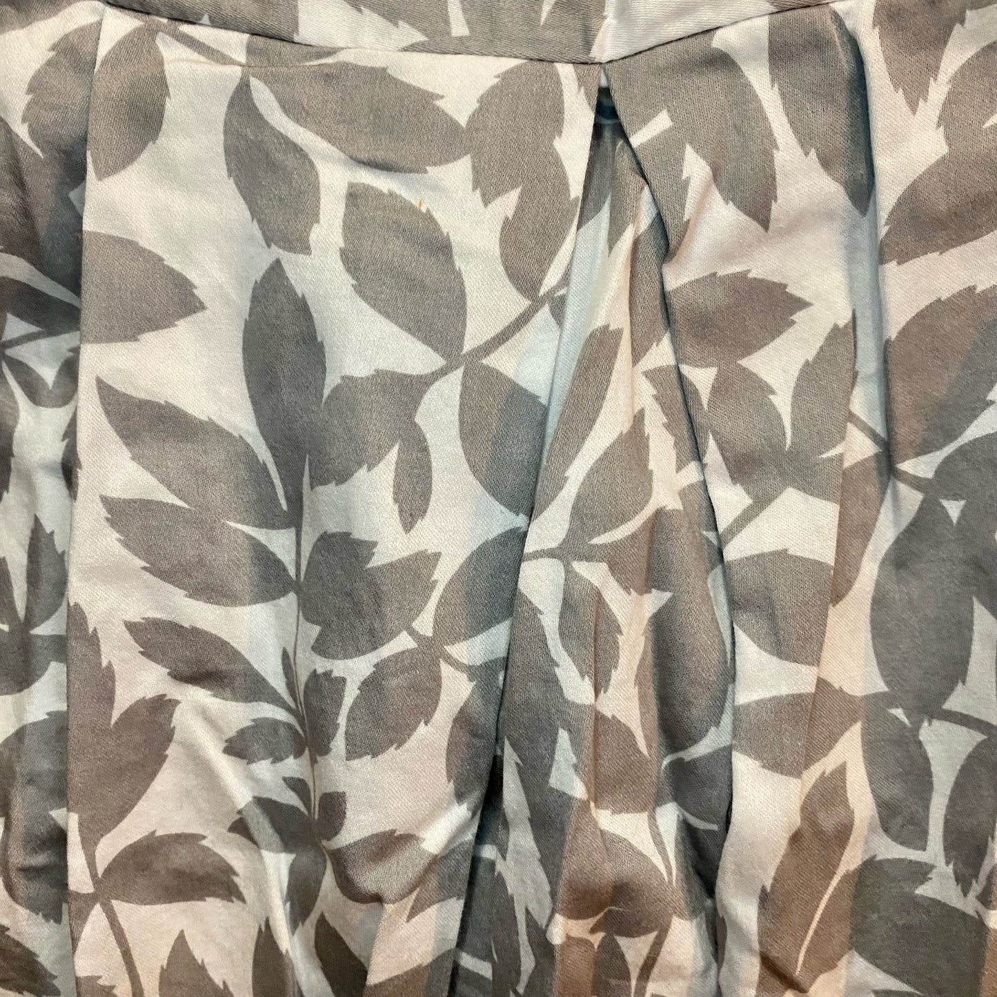 Isaac Mizrahi Target Gray Floral Pleated Midi Dress Womens 6 Small