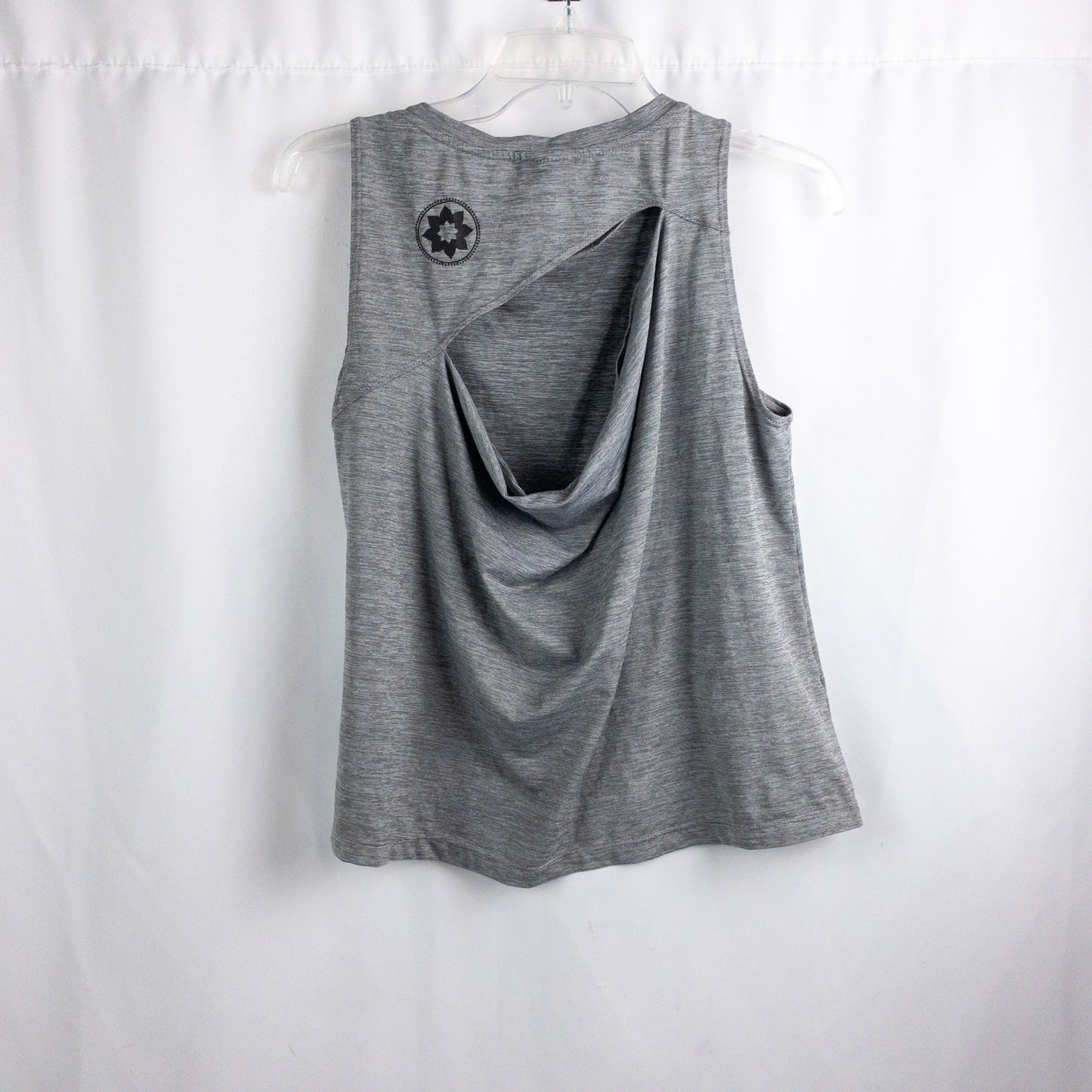 DYI Gray Striped Open Back Athletic Tank Top Womens Small
