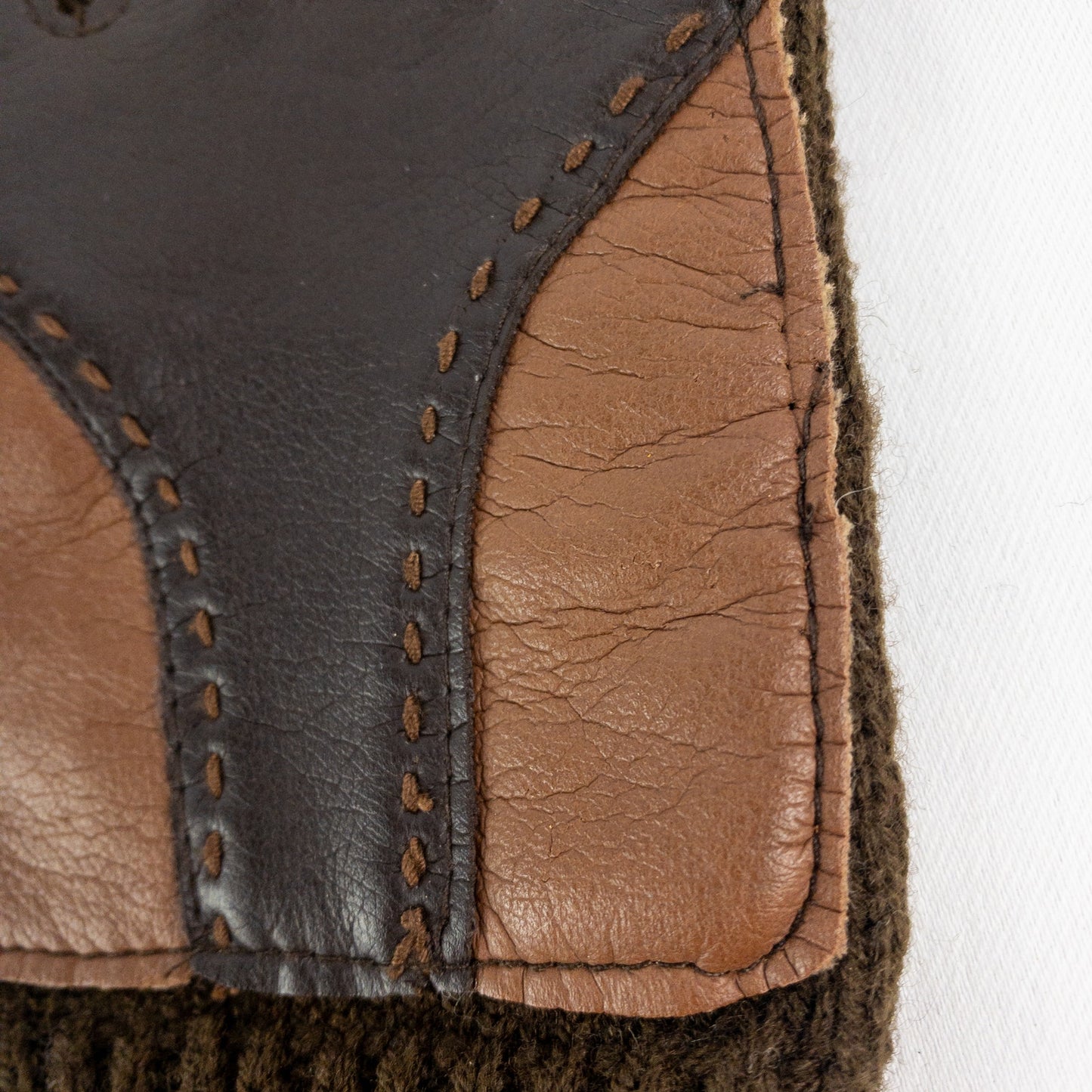 Interpur Vintage Brown Knit Fabric Vinyl Patch Gloves Womens One Size
