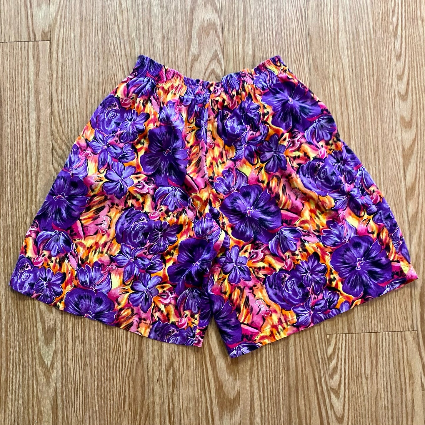 Label Noir Vintage Purple Tropical Hawaiian Baggy Shorts Womens Medium