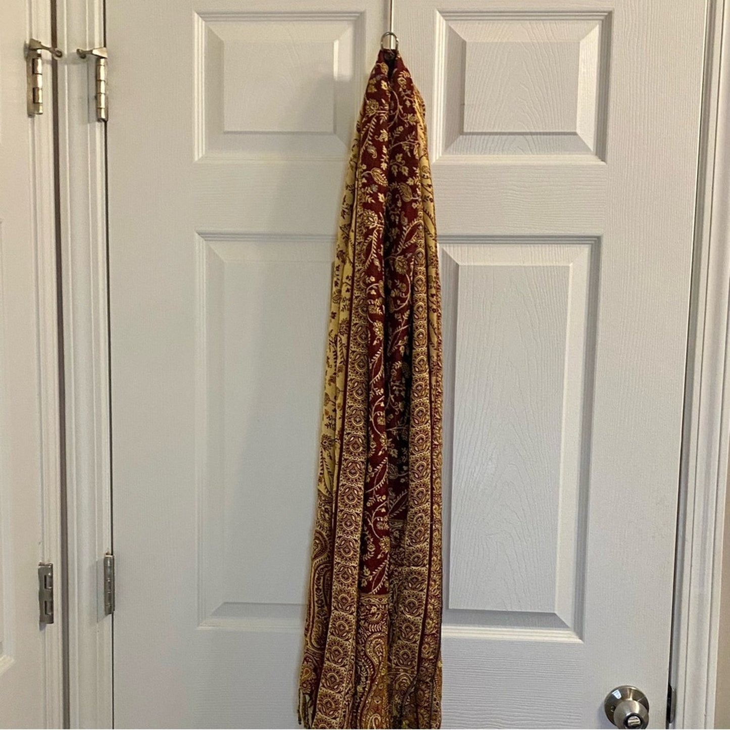 Red Gold Floral Indian Pashmina Shawl Wrap Scarf Fringe Tassel Womens One Size