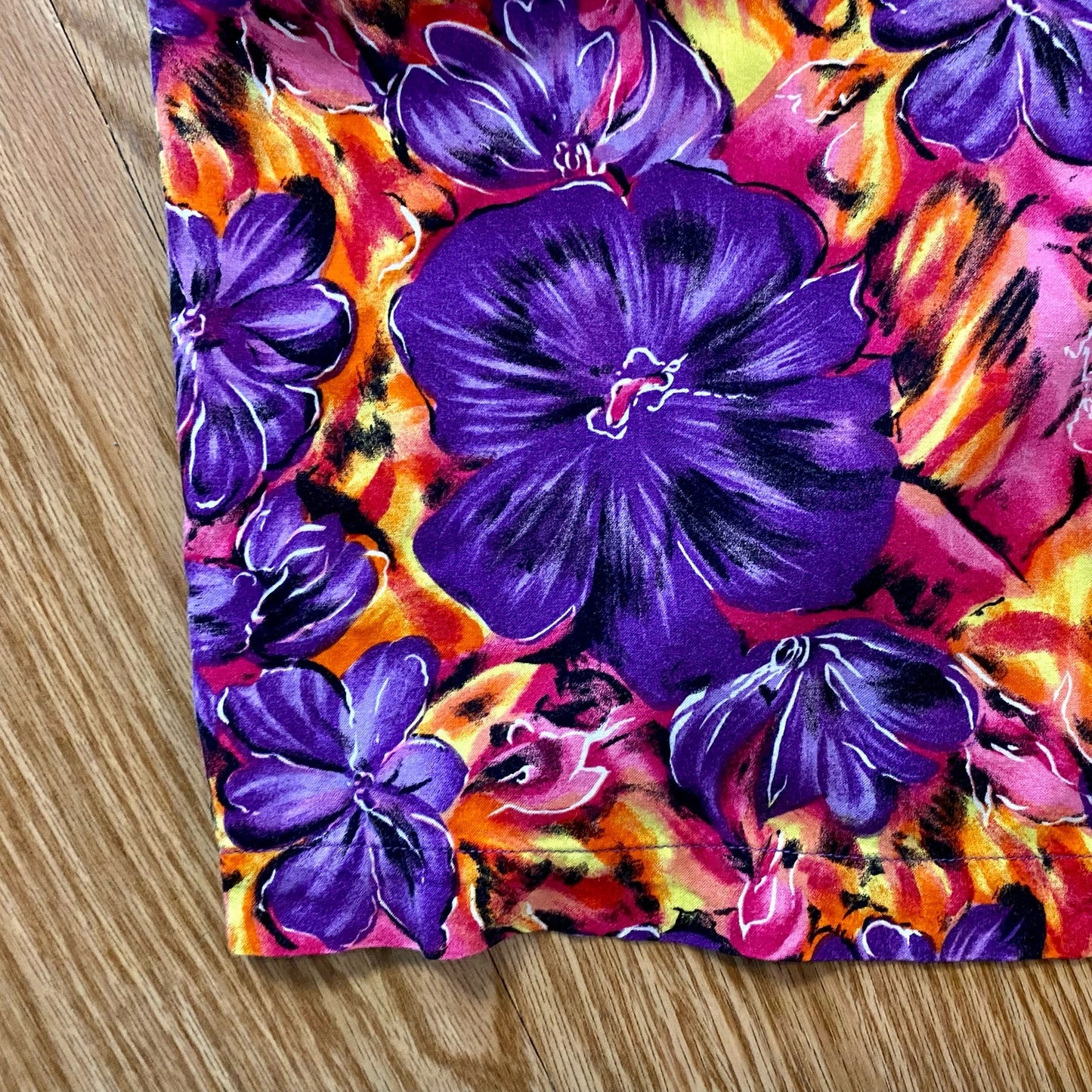 Label Noir Vintage Purple Tropical Hawaiian Baggy Shorts Womens Medium