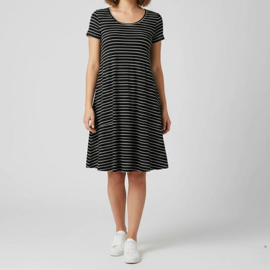 Love Fire Black White Striped Comfy A-Line Swing Dress Womens Medium