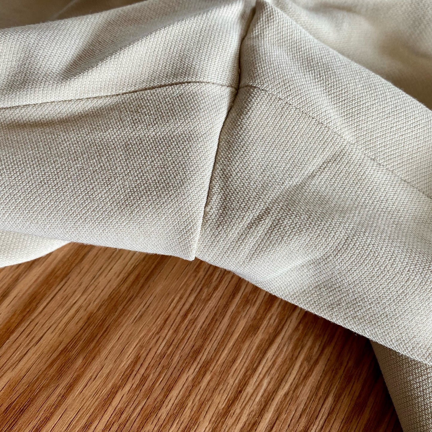 Emanuel Ungaro Grupo Designer Cream Wool Dress Pants Womens 16